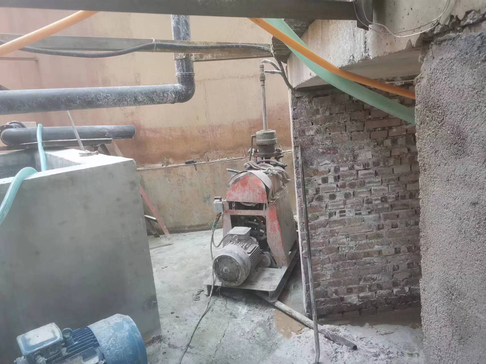 龙陵设备基础注浆